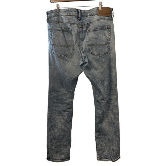 AE Extreme Flex Slim Straight Jeans - Picture 4 of 9